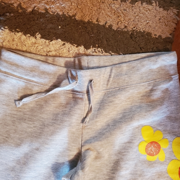 Two Junior Capri Joggers - Picture 4 of 13